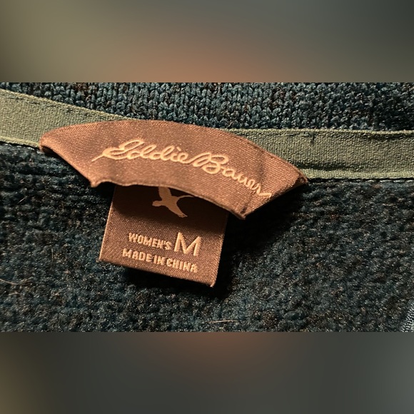 Eddie Bauer medium woman’s 1/4 zip pullover - Picture 4 of 5